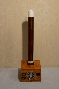 Поющая катушка Тесла